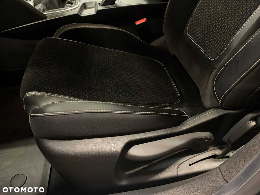 Renault Megane - 14