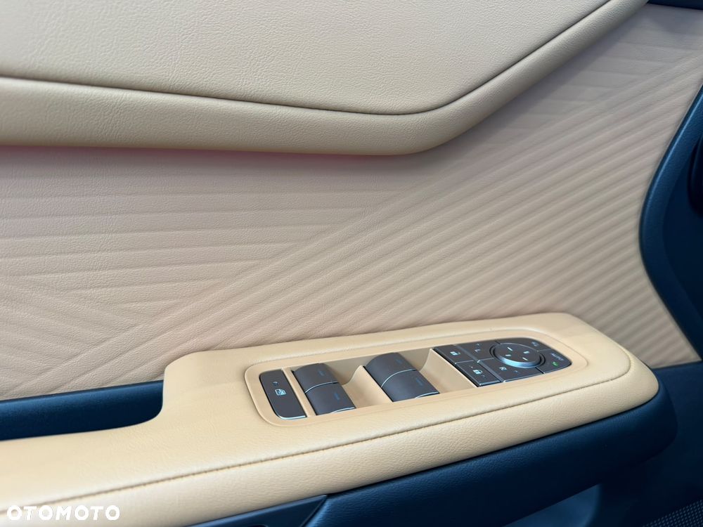 Lexus ES 500e Prestige AWD - 24