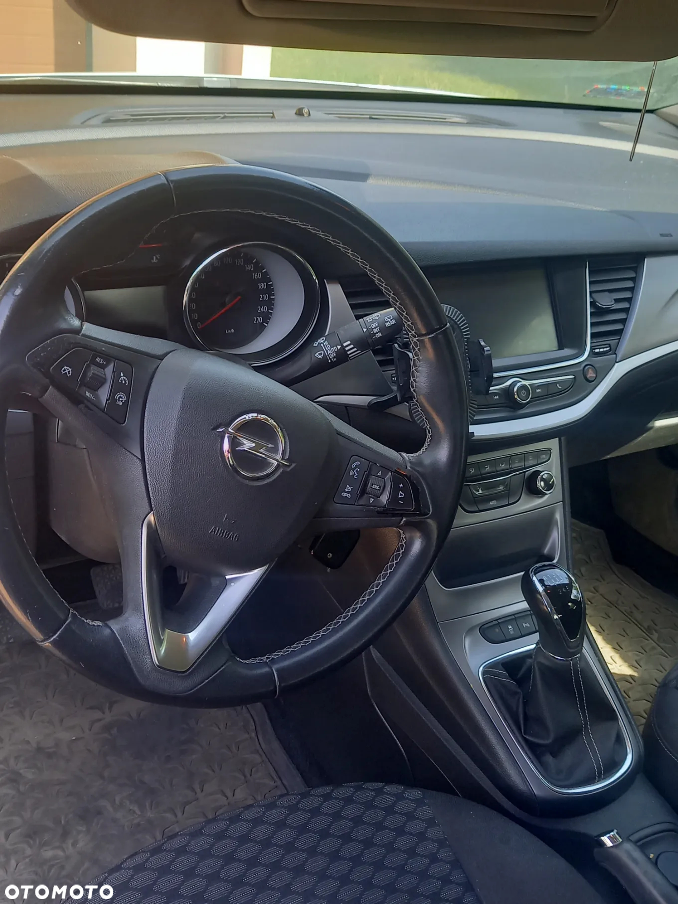 Opel Astra V 1.4 T Enjoy - 10