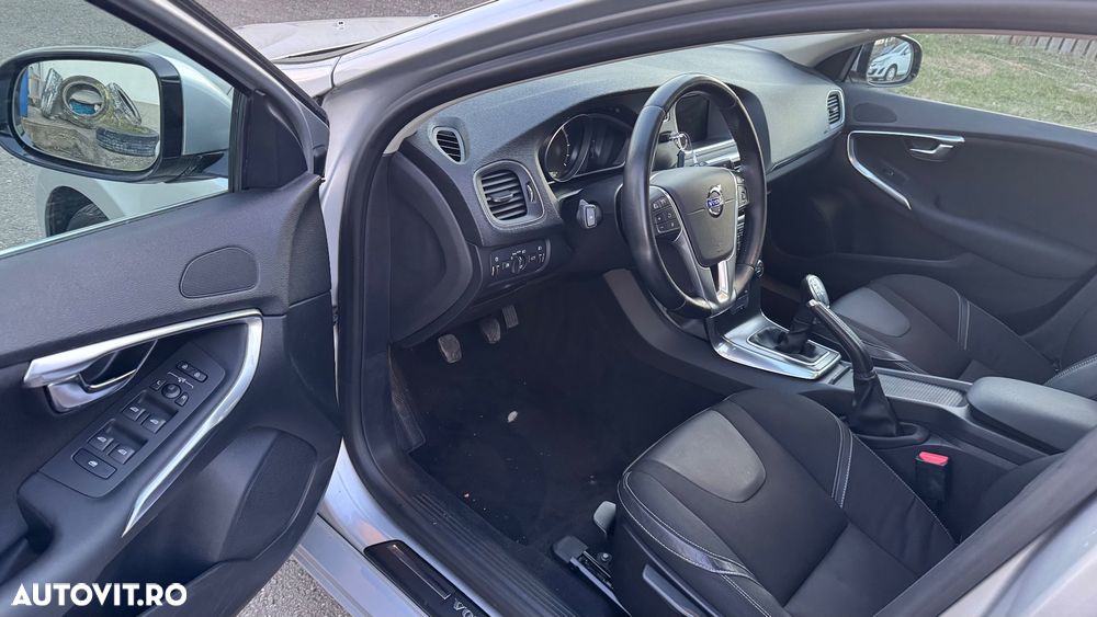 Volvo V40 D2 ECO Summum - 5