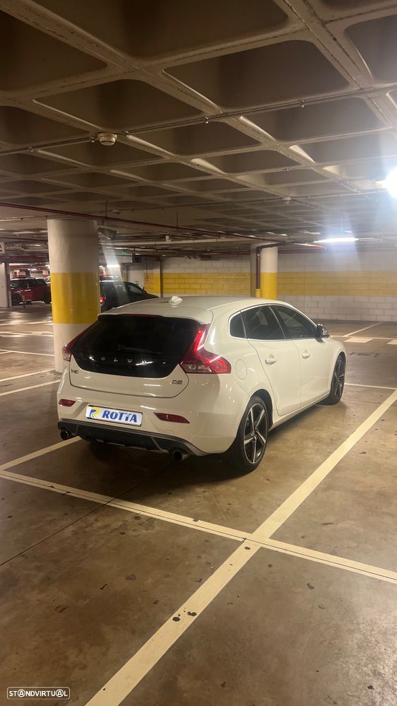 Volvo V40 1.6 D2 R-Design - 16