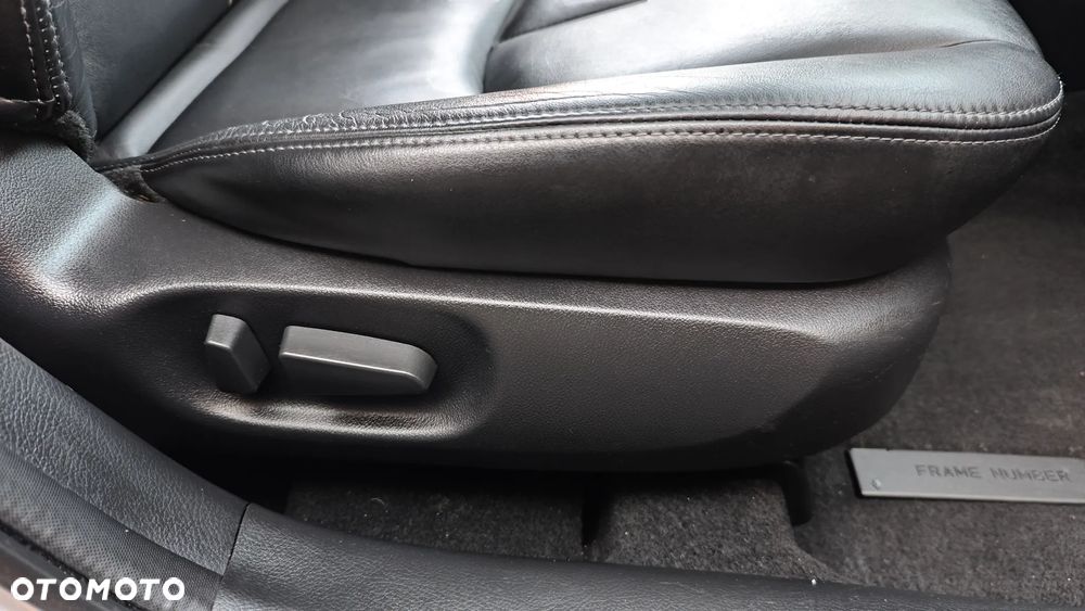 Mazda 6 Sport 2.2 CD DPF Exclusive-Line - 29