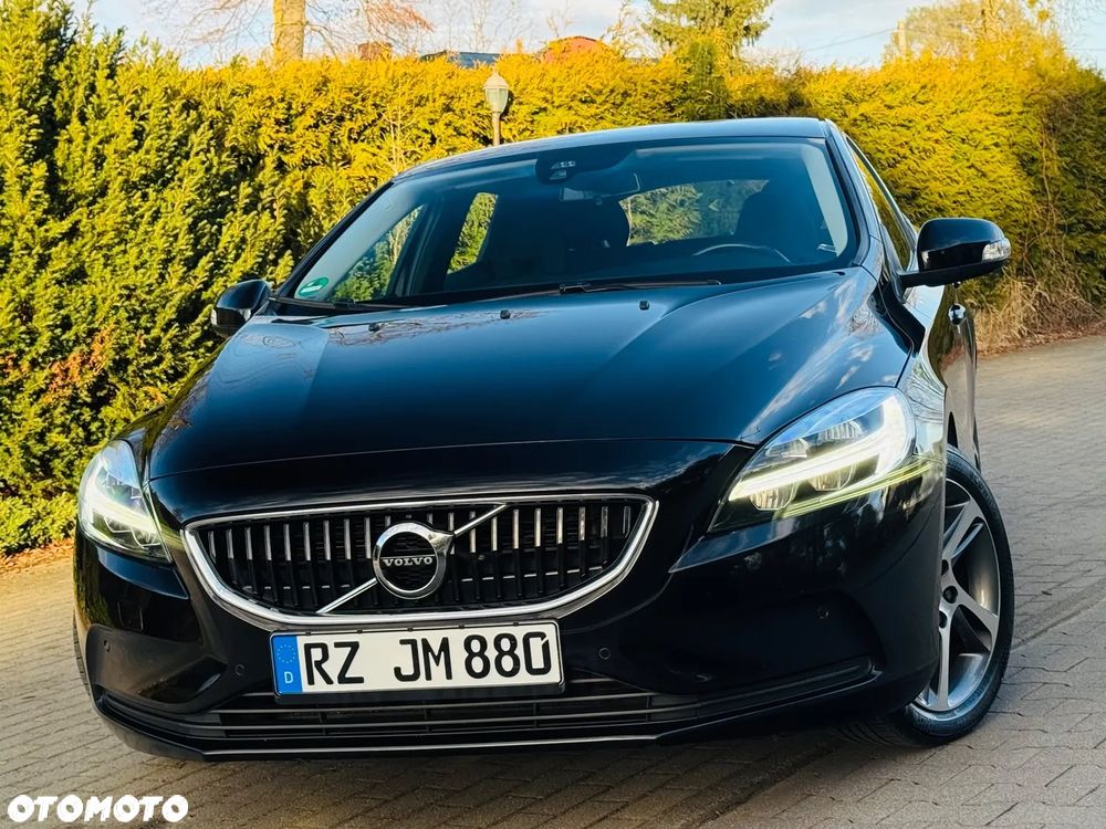 Volvo V40 T2 Drive-E Momentum - 9