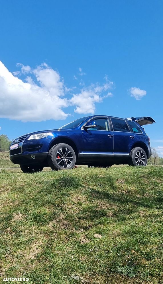 Volkswagen Touareg - 7