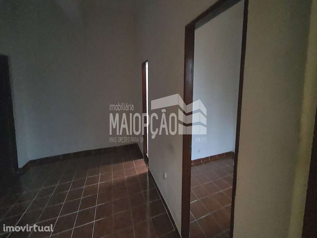 Moradia V3 Felgueiras - Torre de Moncorvo - Grande imagem: 5/15