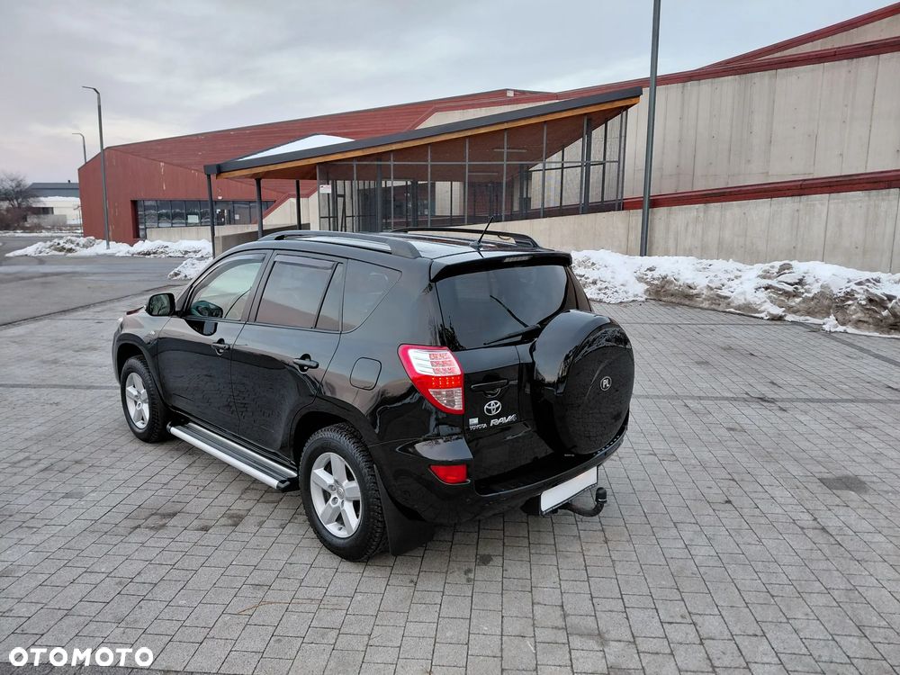 Toyota RAV4 2.2 D-4D 4x4 Sol - 11