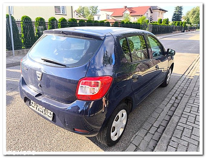 Dacia Sandero - 4