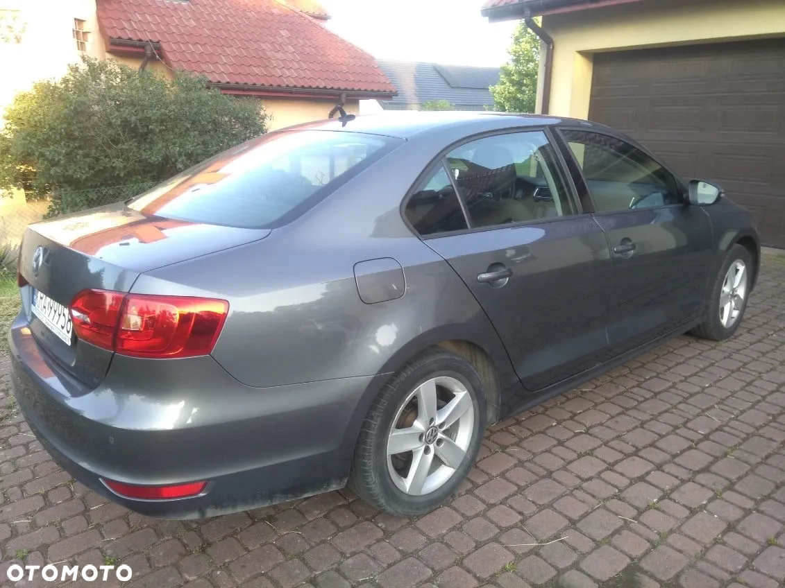 Volkswagen Jetta 1.2 TSI Comfortline CityLine - 5