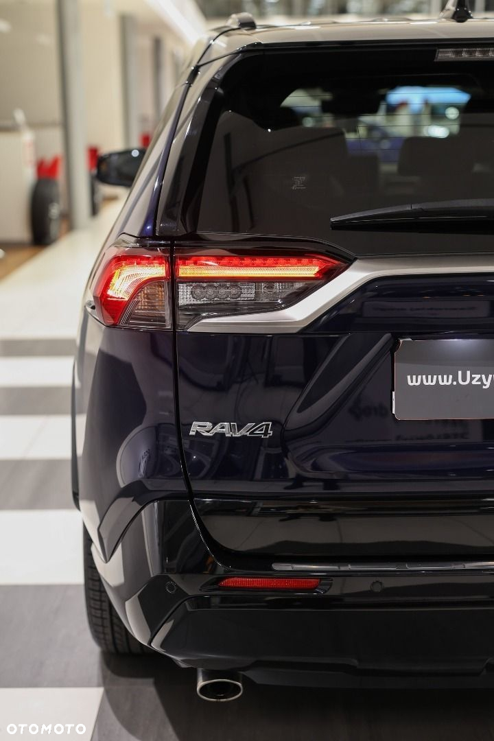 Toyota RAV4 - 29