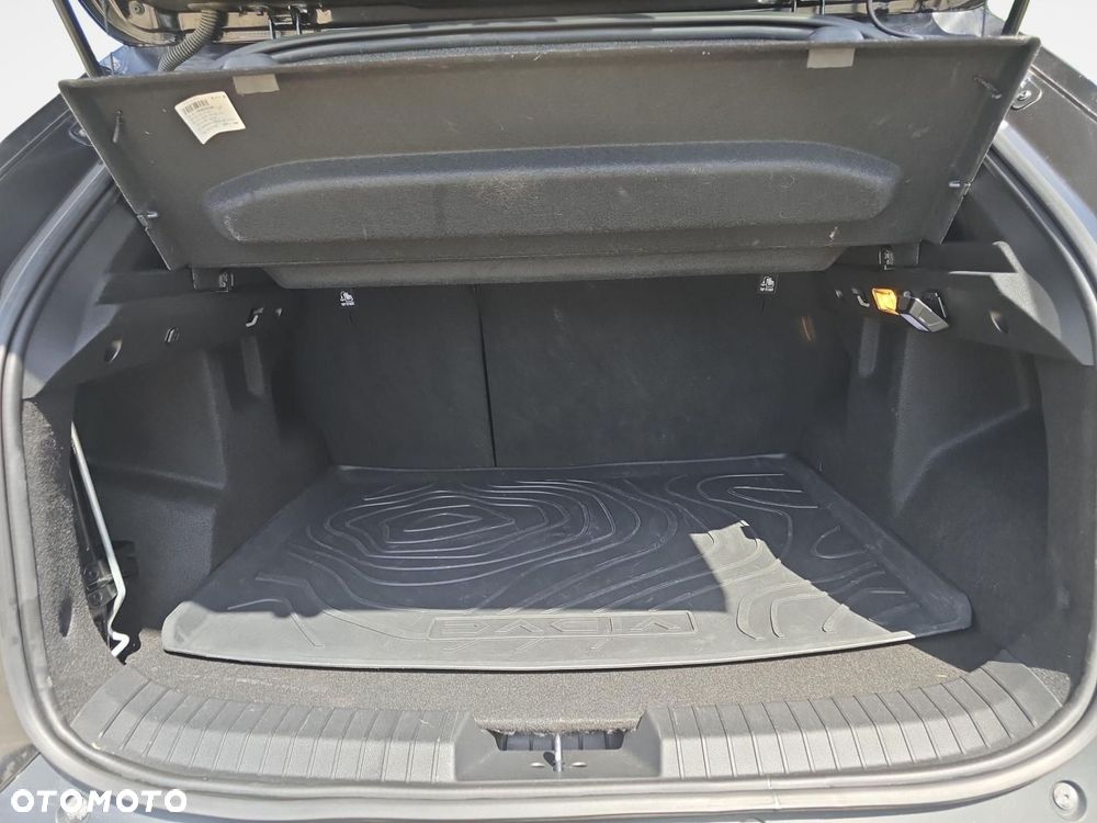 Dacia Duster 1.2 TCe mHEV Extreme - 26