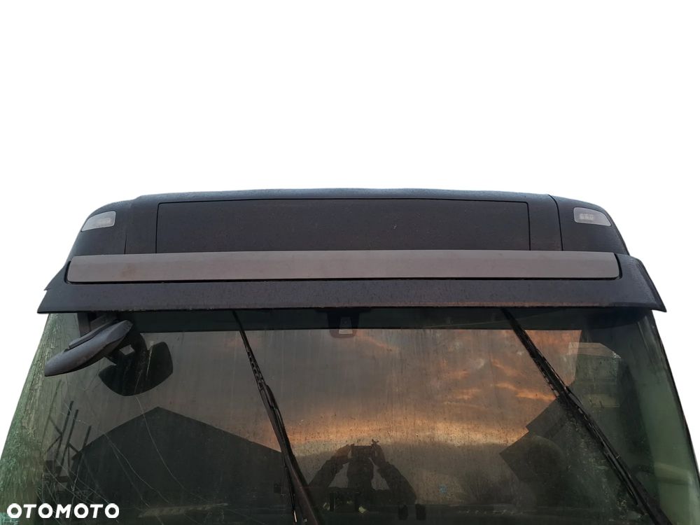 NAROŻNIK GÓRNY BLENDY LAMPA VOLVO FH4 LEWY PRAWY - 3