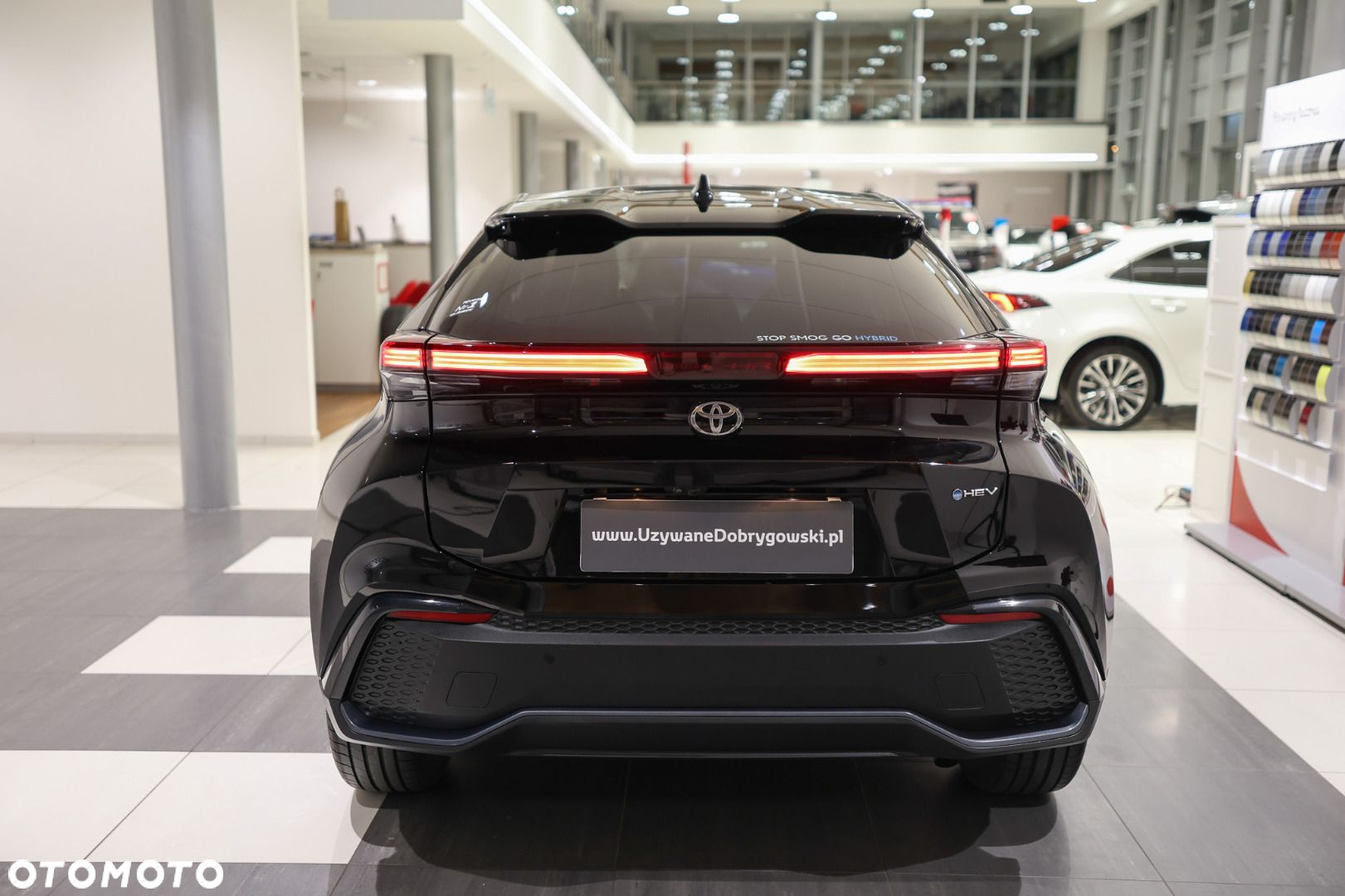 Toyota C-HR - 8