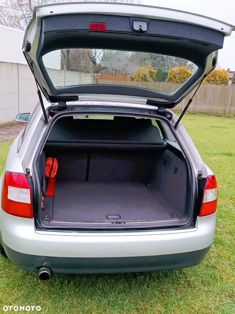 Audi A4 Avant - 12