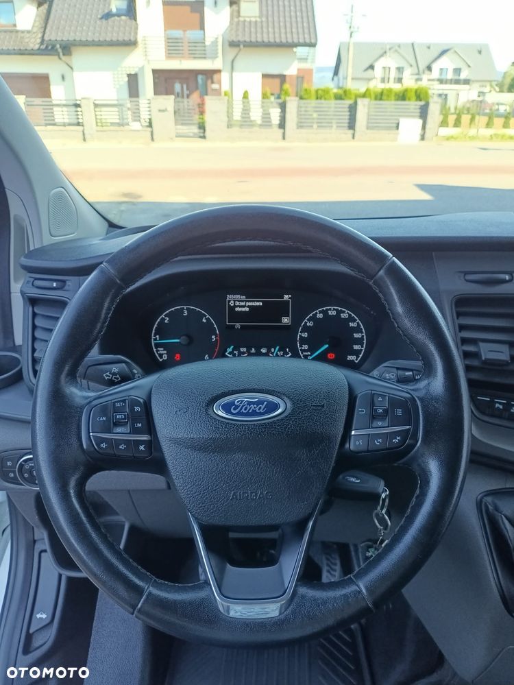 Ford Transit Custom 290 L2H1 Limited - 11