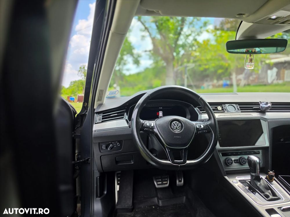 Volkswagen Passat Alltrack - 21