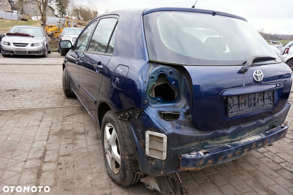 TOYOTA COROLLA E12 LIFT 5D HB 8P4 1.4 D4D KM GRANATOWY na części - 2