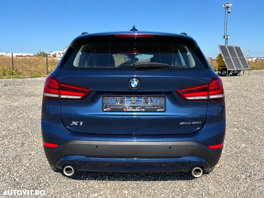 BMW X1 2022 photo 3