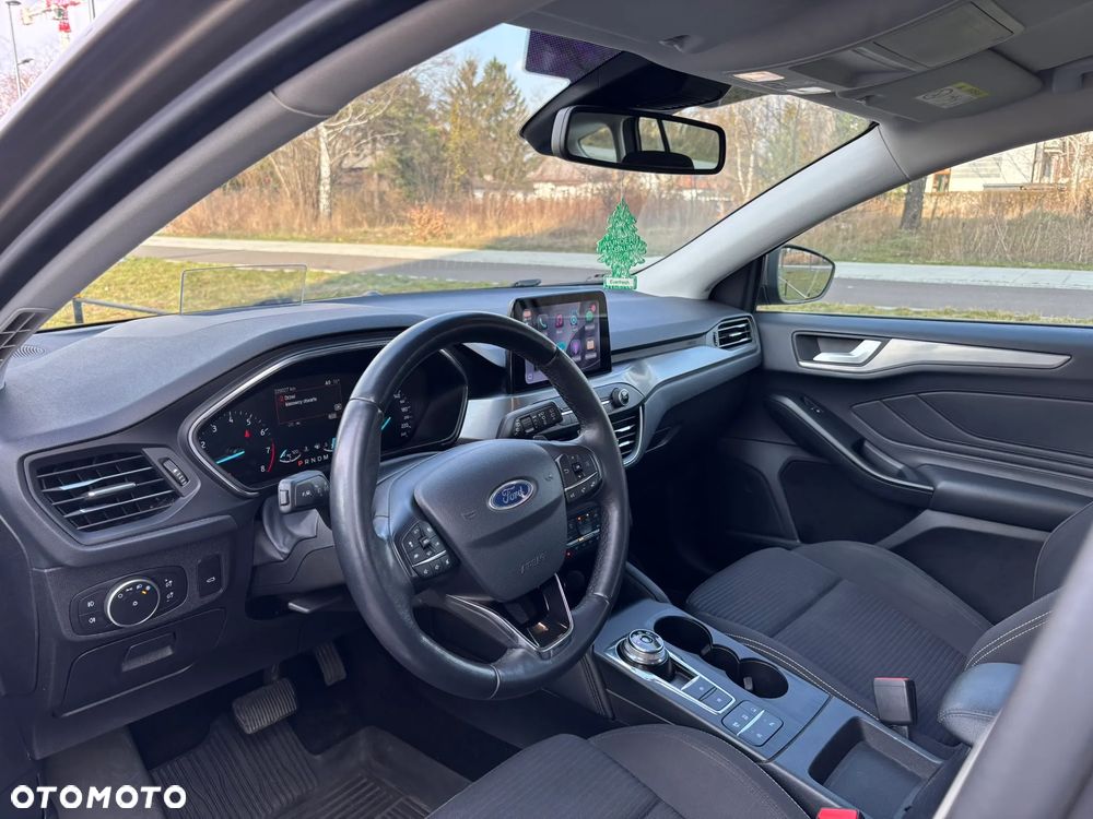 Ford Focus SW 1.0 EcoBoost S&S Business Edition - 21