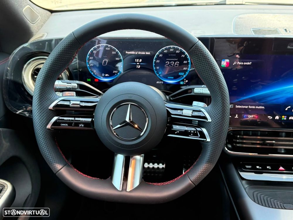 Mercedes-Benz CLA 250+ EQ Shooting Brake - 13