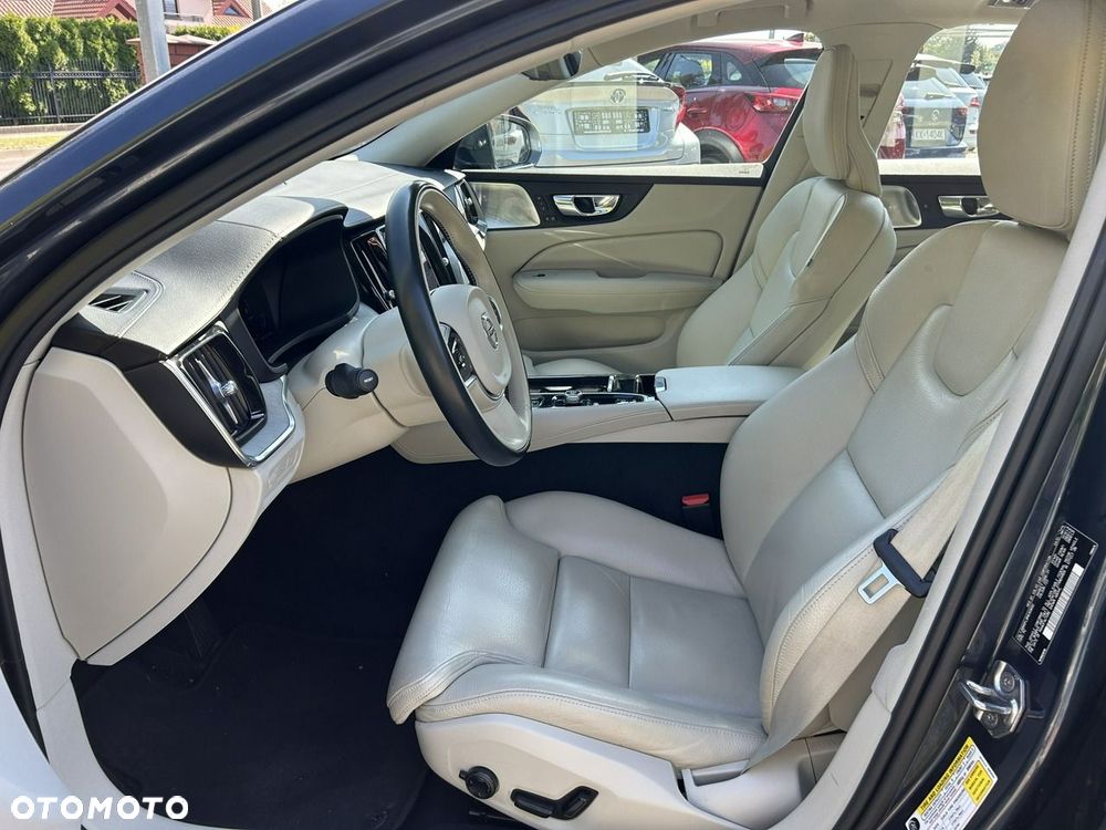 Volvo S60 - 16