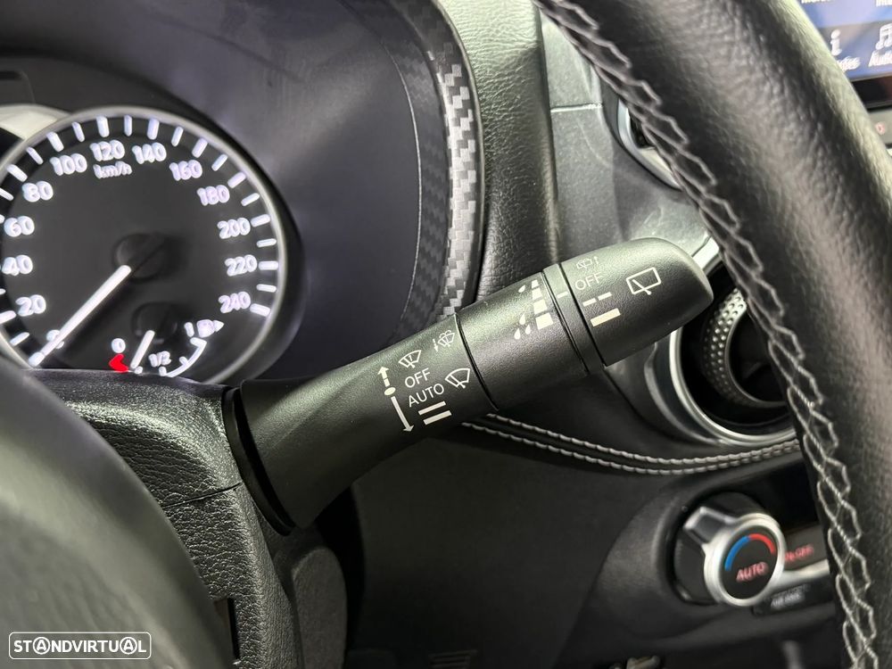 Nissan Juke 1.6 Hybrid N-Connecta NAV. - 28