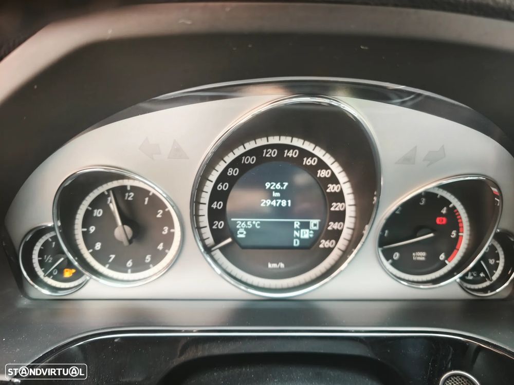 Mercedes-Benz E 350 CDi Avantgarde BlueEfficiency - 6