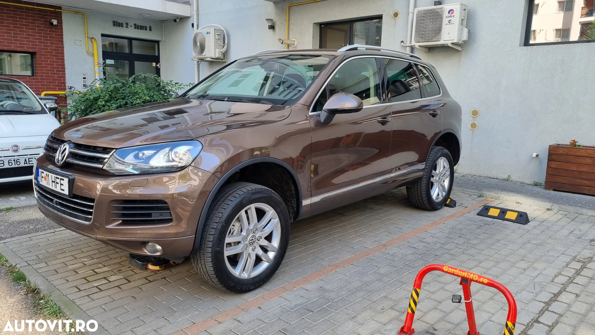 Volkswagen Touareg 3.0 V6 TDI BMT - 23