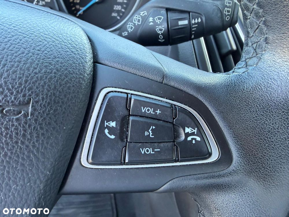 Ford Focus 1.5 EcoBoost Trend ASS - 14