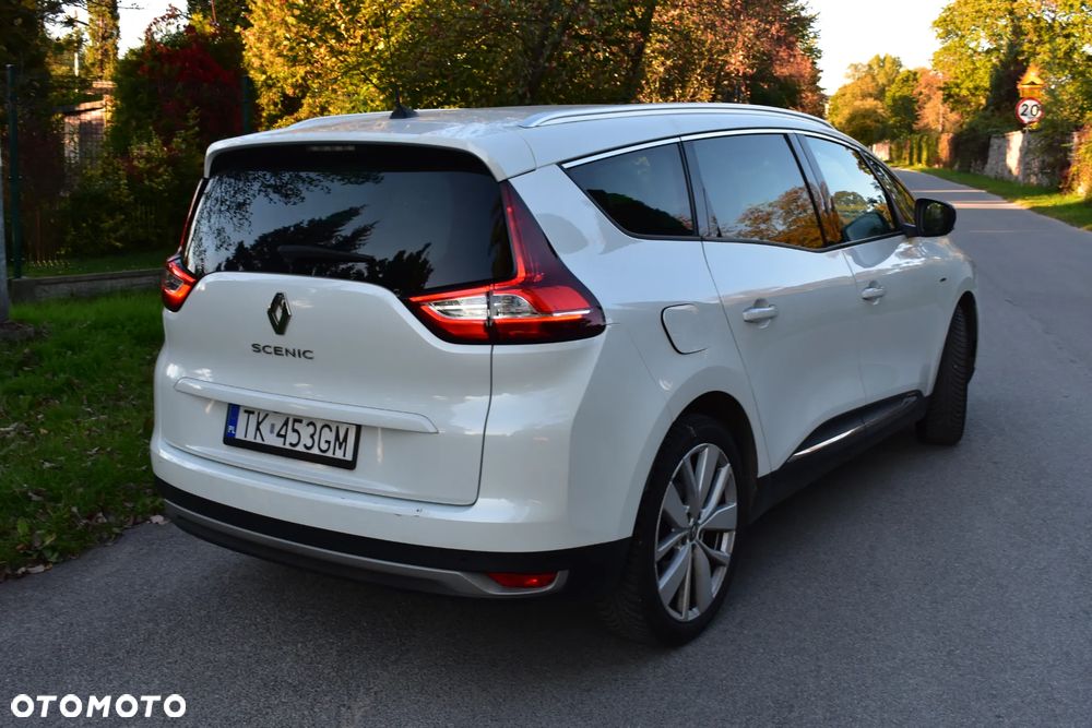 Renault Grand Scenic - 4