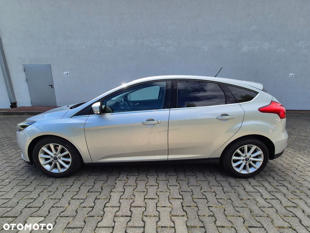 Ford Focus - 8