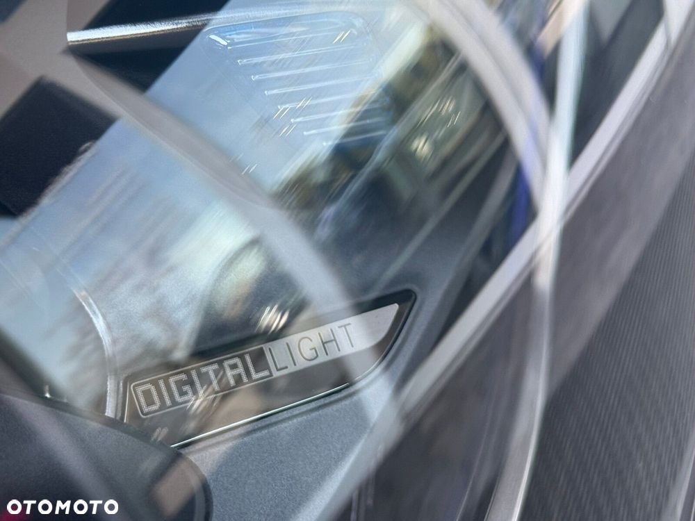 Mercedes-Benz GLC - 29