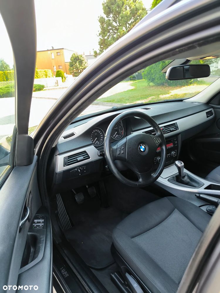 BMW Seria 3 320d DPF Edition Fleet Exclusive - 9