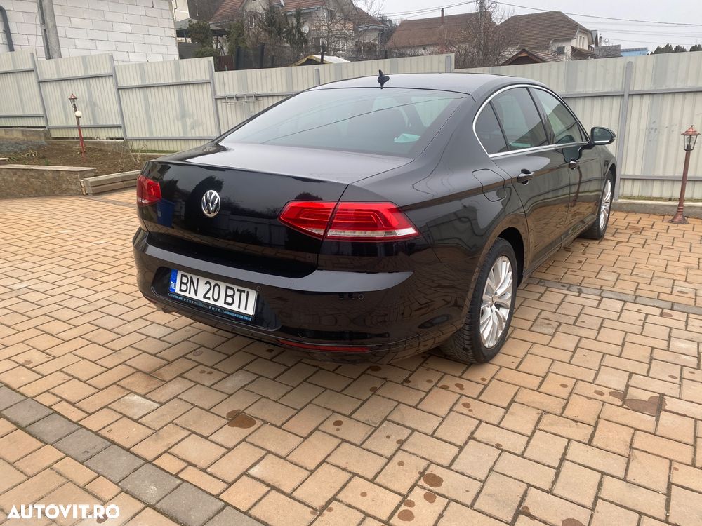 Volkswagen Passat 2.0 TDI DSG Comfortline - 6