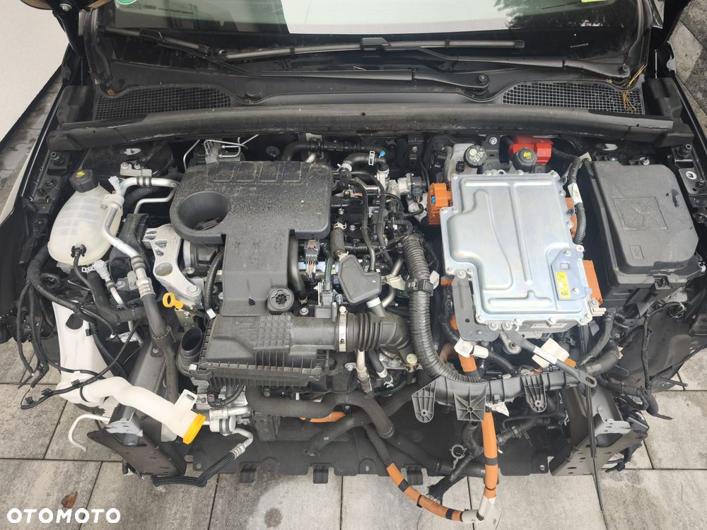 Renault Clio 1.6 E-TECH Equilibre - 9