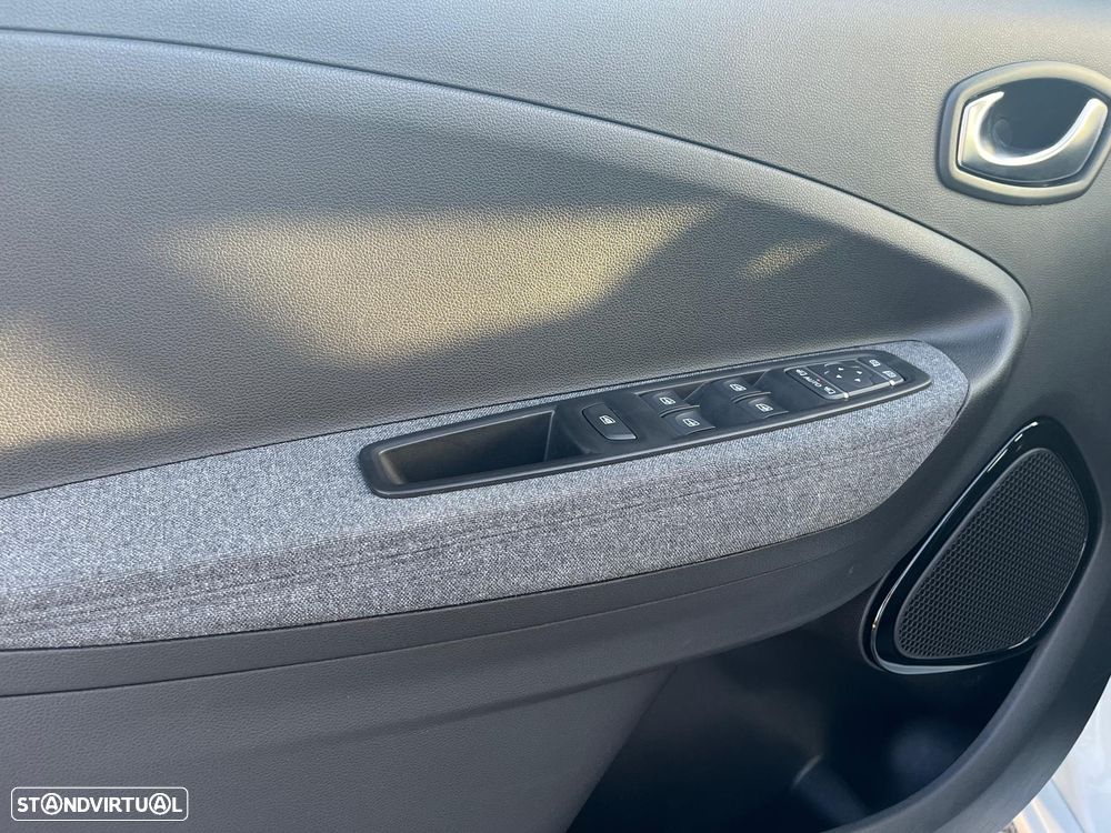 Renault Zoe (c/ Bateria) Z.E. 50 INTENS - 40