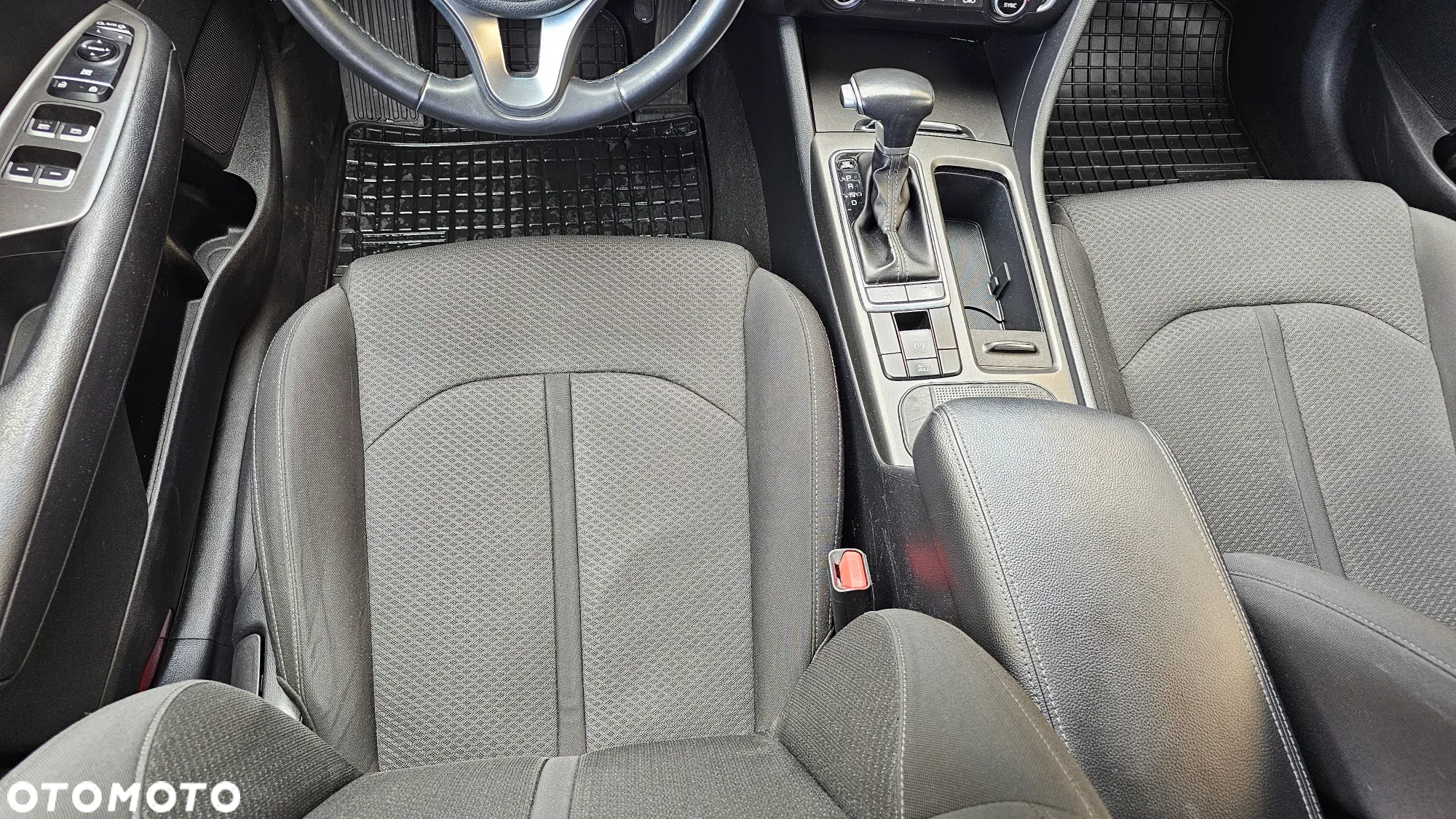 Kia Optima 1.7 CRDI L DCT - 33