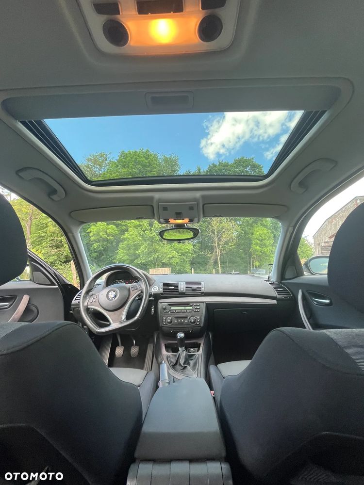 BMW Seria 1 120i - 13