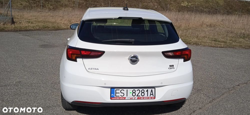 Opel Astra 1.6 D (CDTI) Start/Stop Dynamic - 9