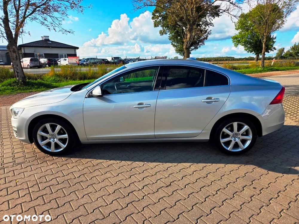 Volvo S60 D2 Drive-E Momentum - 18