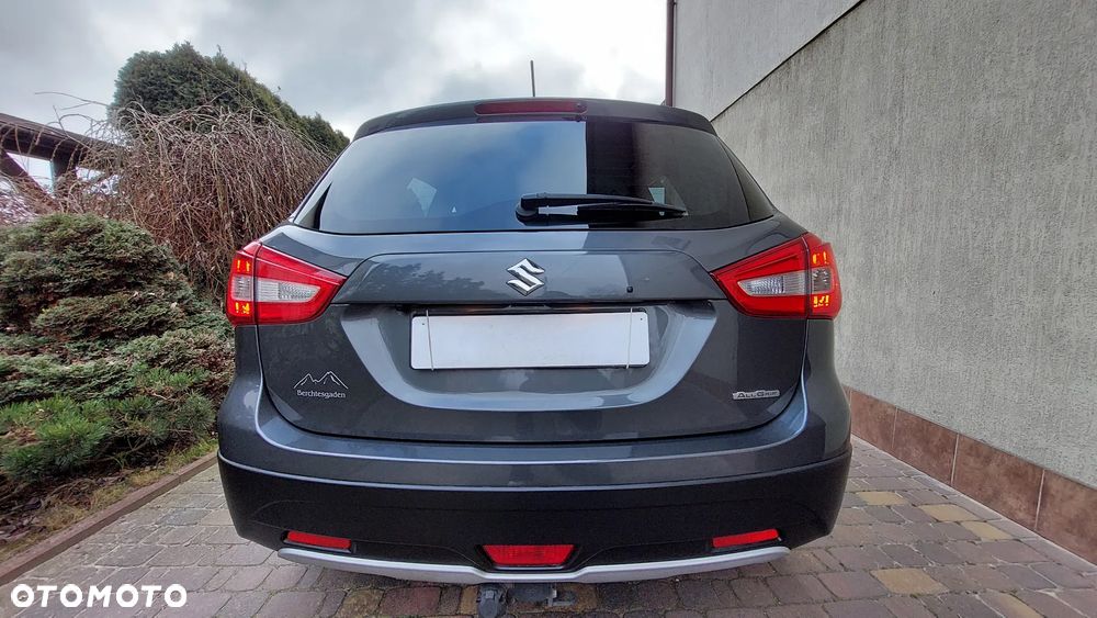 Suzuki SX4 S-Cross 1.4 T Premium 4WD - 7