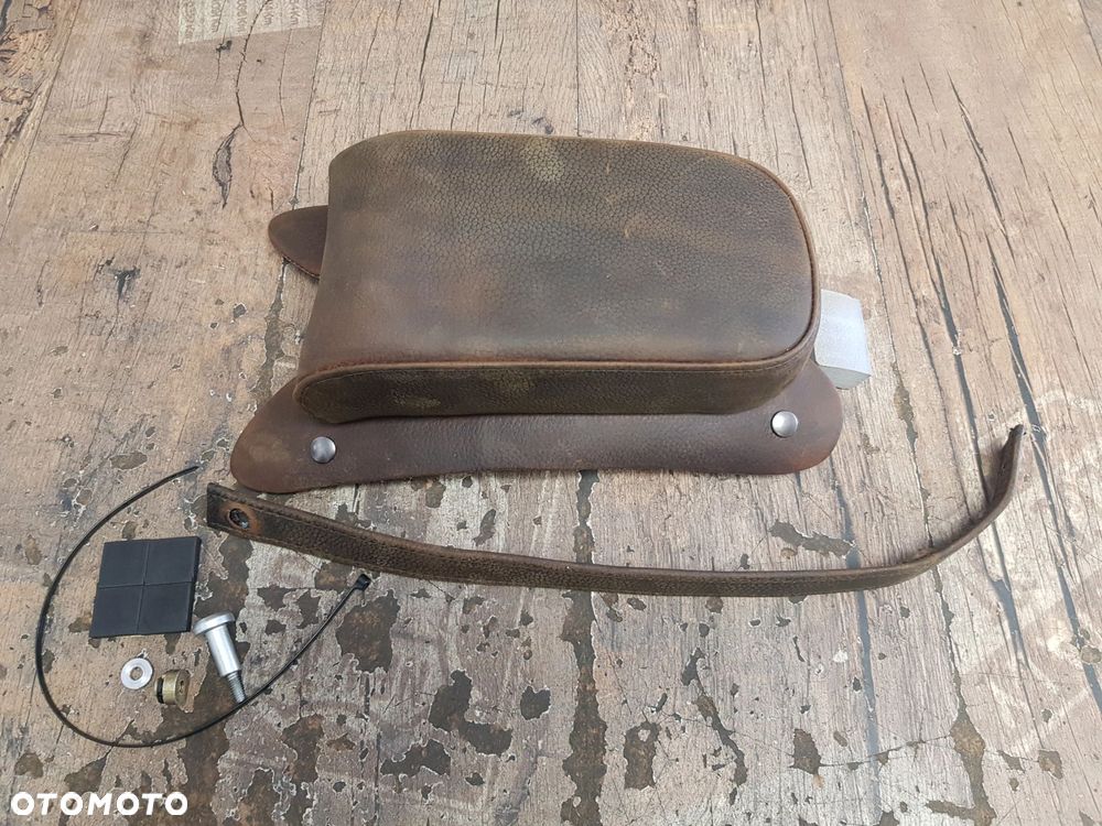Nowe siedzenie pasażera Harley Davidson Dyna 54089-10 - 2