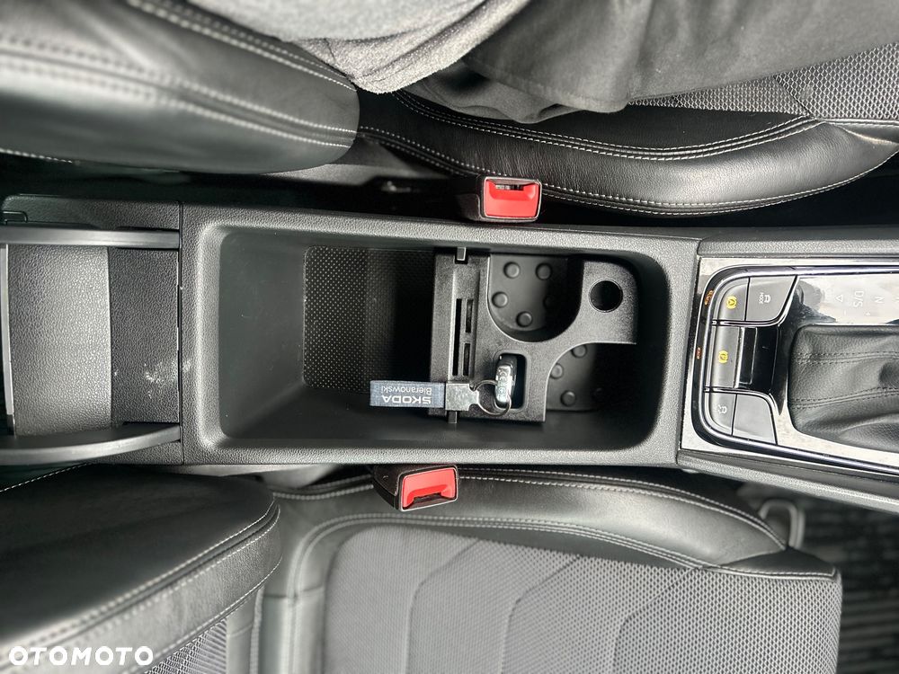 Skoda Kodiaq 1.5 TSI ACT 4x2 Style DSG 7os - 37