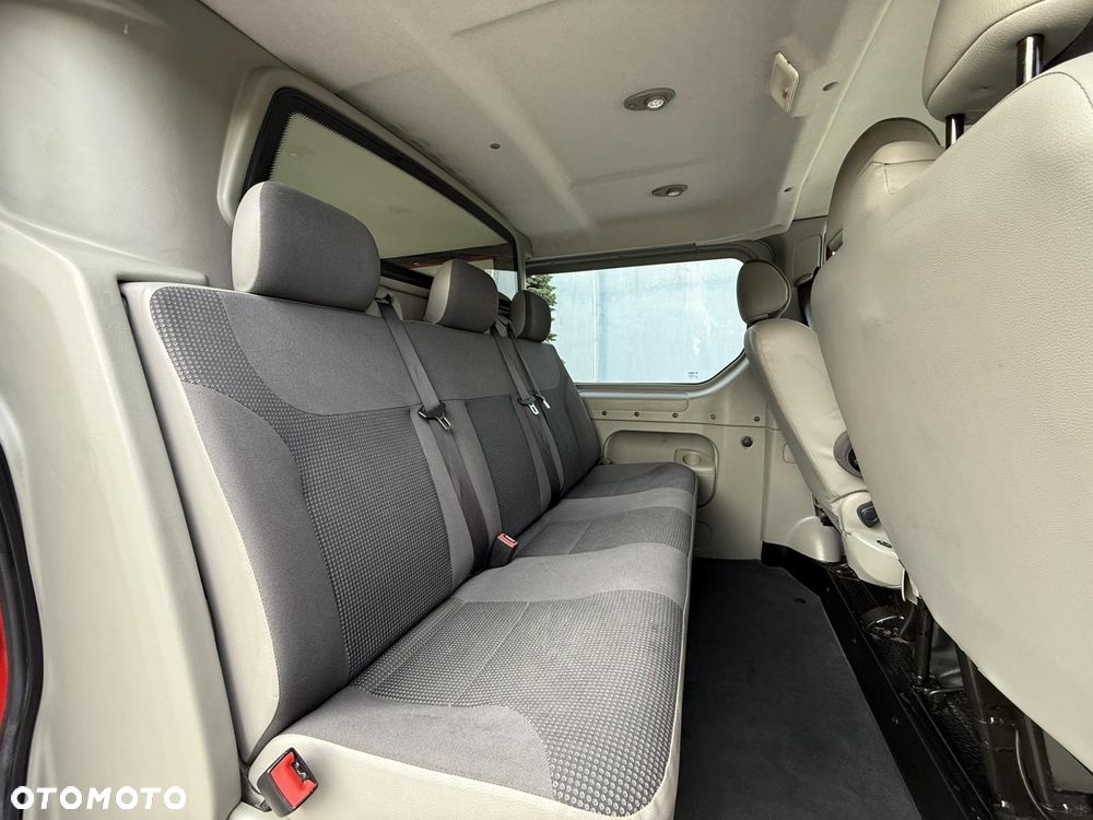 Opel Vivaro - 20