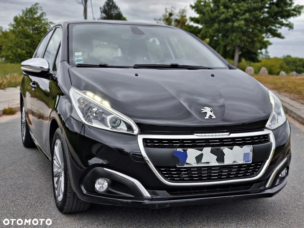 Peugeot 208 PureTech 82 Start & Stop Allure - 5