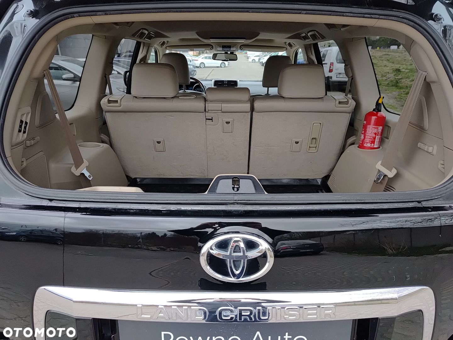Toyota Land Cruiser - 8