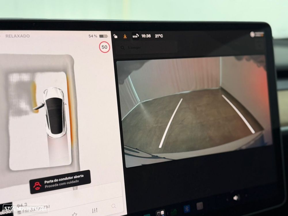 Tesla Model 3 - 10