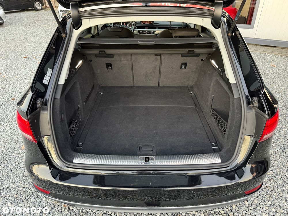 Audi A4 Avant - 22