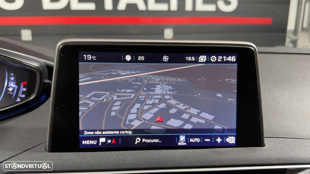 Peugeot 3008 PureTech 130 Stop & Start GPF Allure - 23