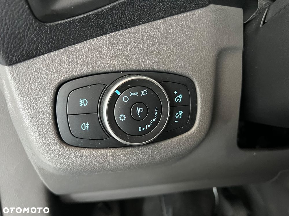 Ford transit connect - 23