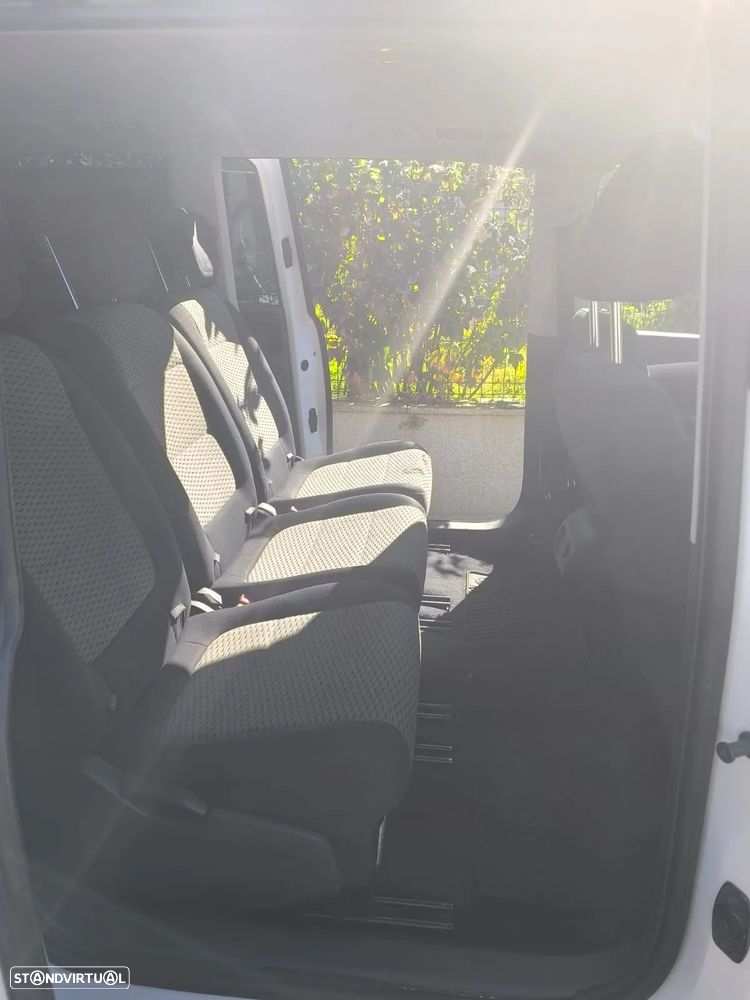 VW Sharan 2.0 TDI Confortline - 21